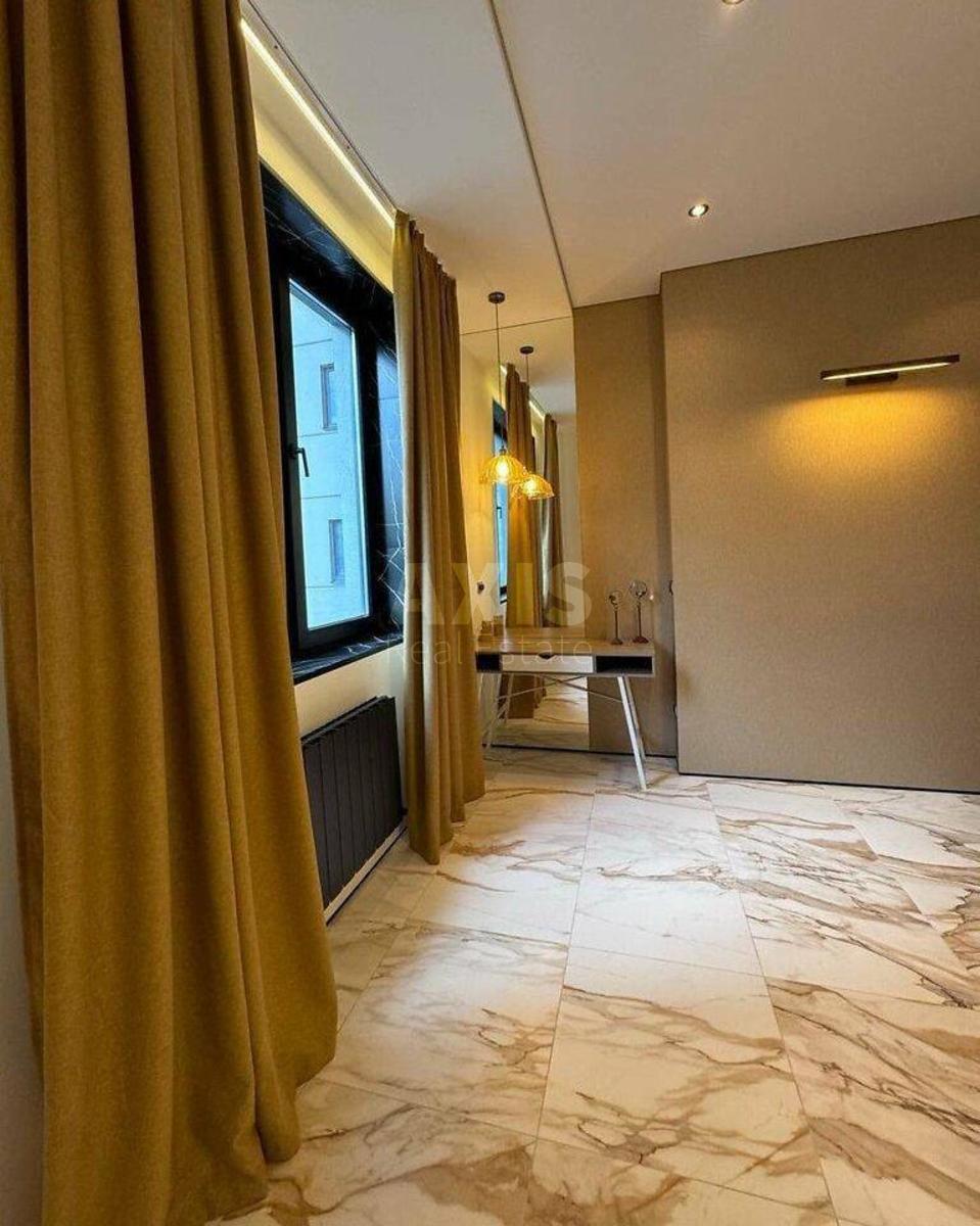 2k apartment vul. Dragomyrova Myhajla 14А2