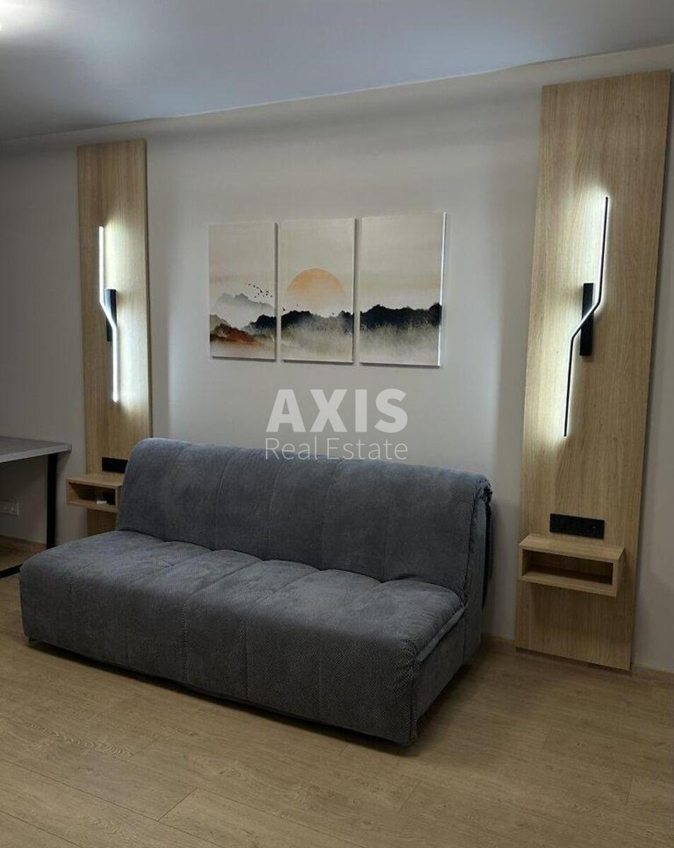 1k apartment pr-t Povitryanykh Syl 56615842