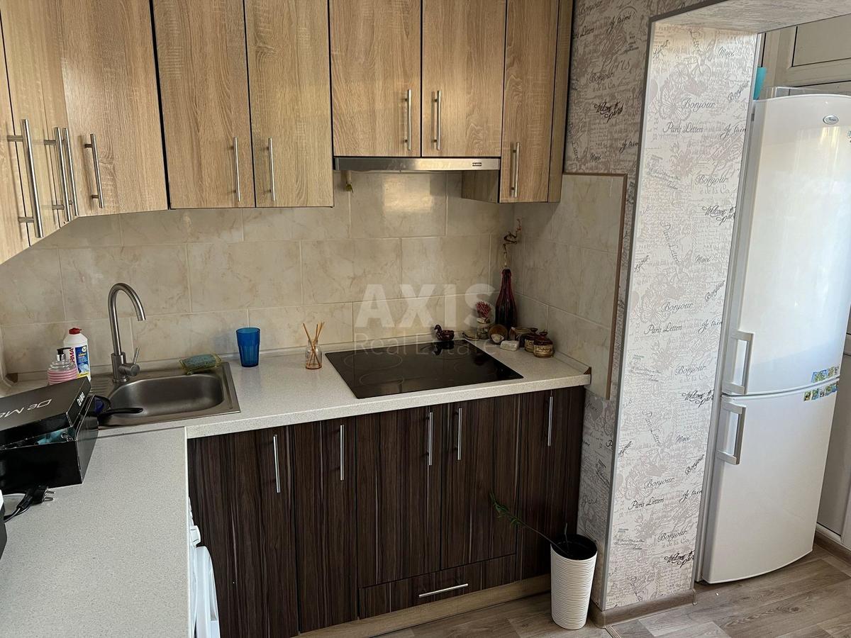 1k apartment vul. Serafymovycha 7А5