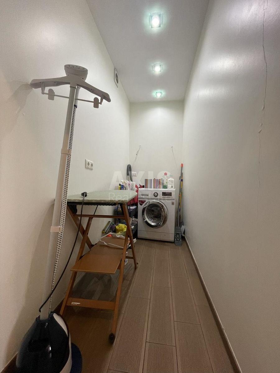 1k apartment pr-t Lobanovs'kogo 49