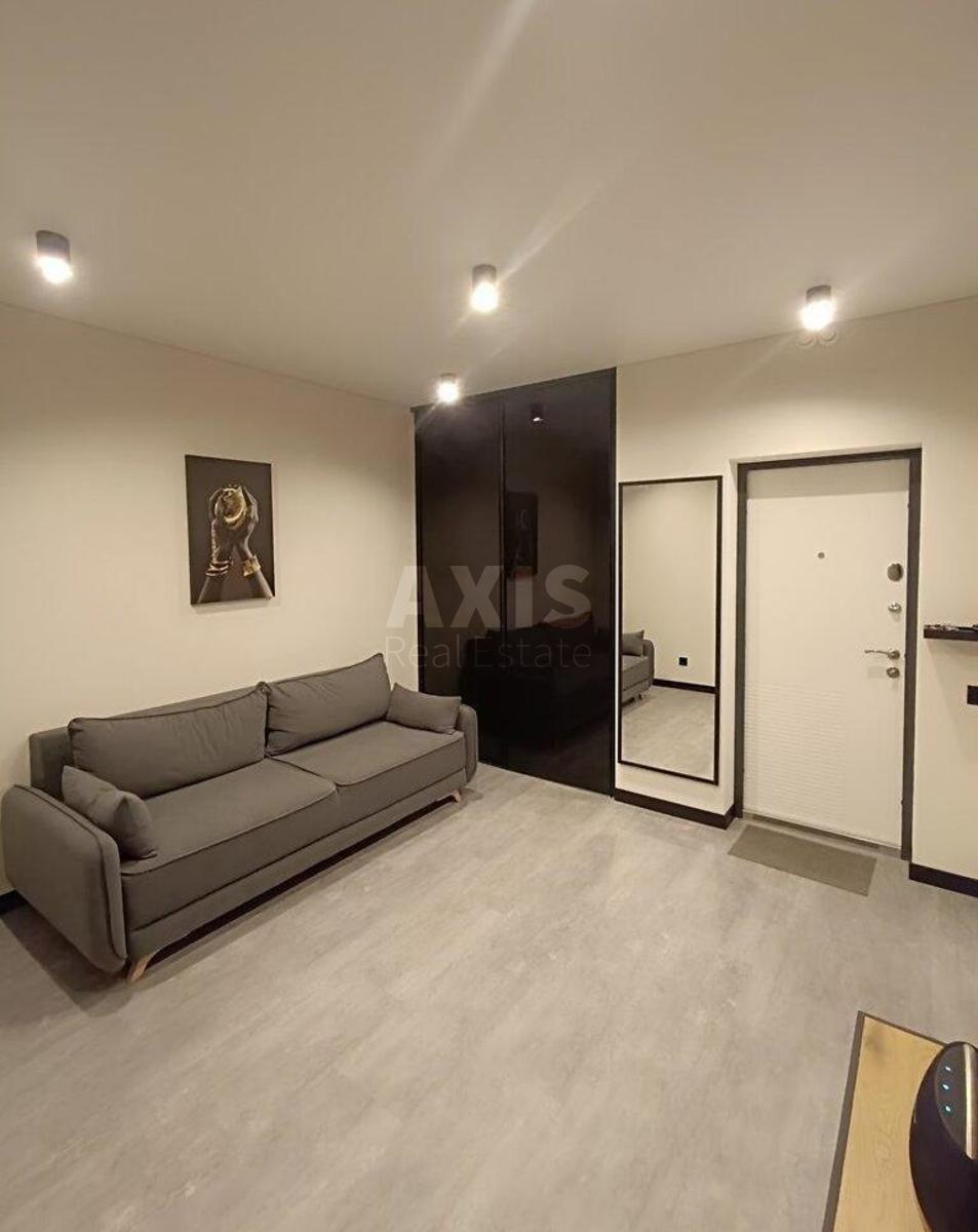 1k apartment prov. Baltijs'kyj 22/252