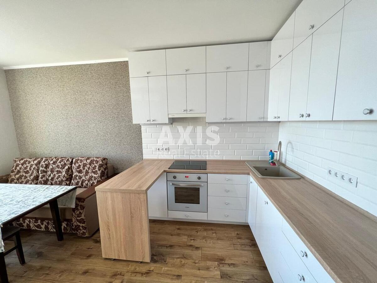 1k apartment vul. Ushakova Mykoly 1В