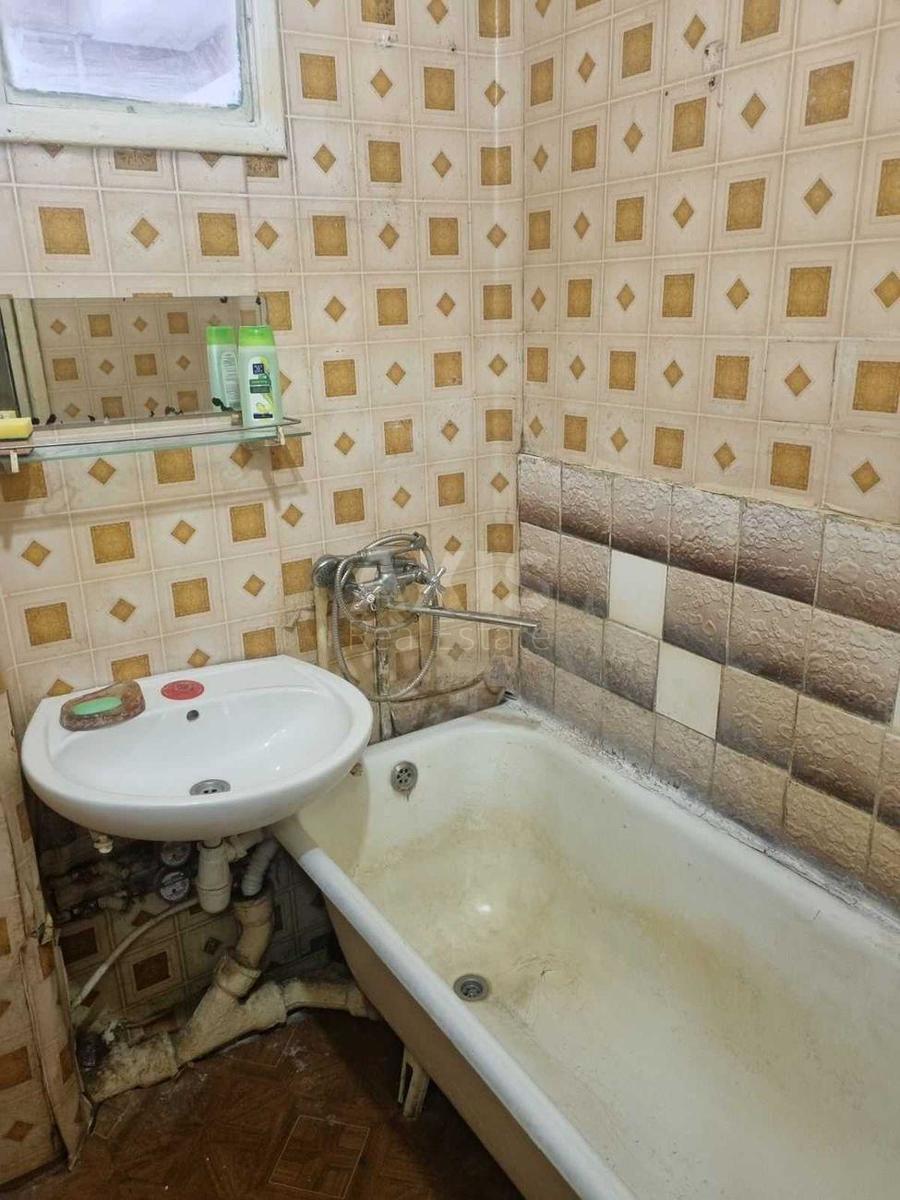 2к квартира ул. Пражская 258