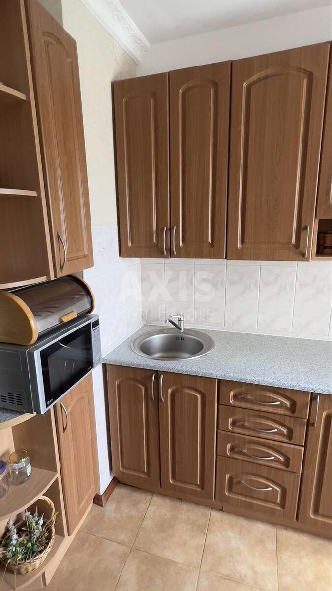4k apartment vul. Bal'zaka Onore de 40