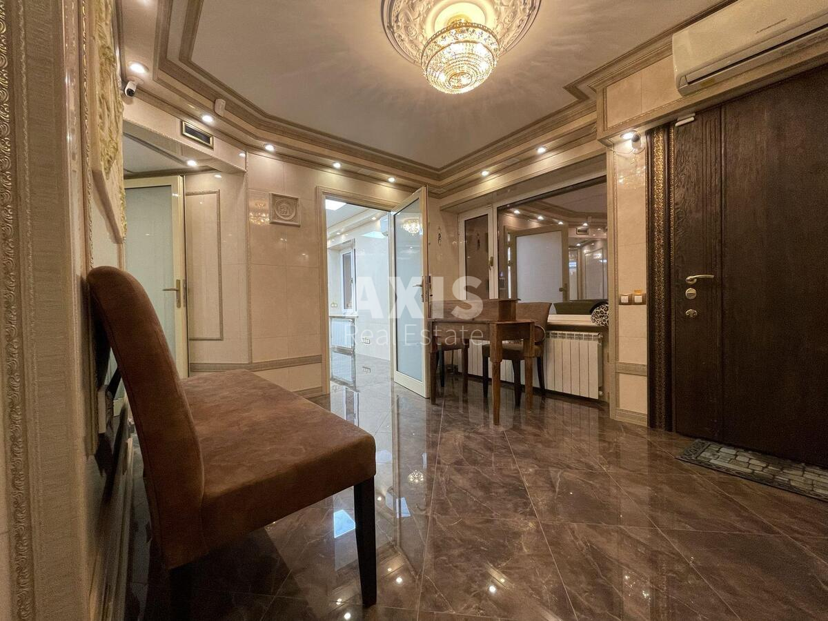 Объект торговли пер. Бутишев 12, 120м2587140