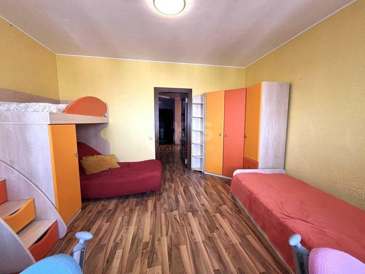 3k apartment vul. Ahmatovoi' Anny 13577618