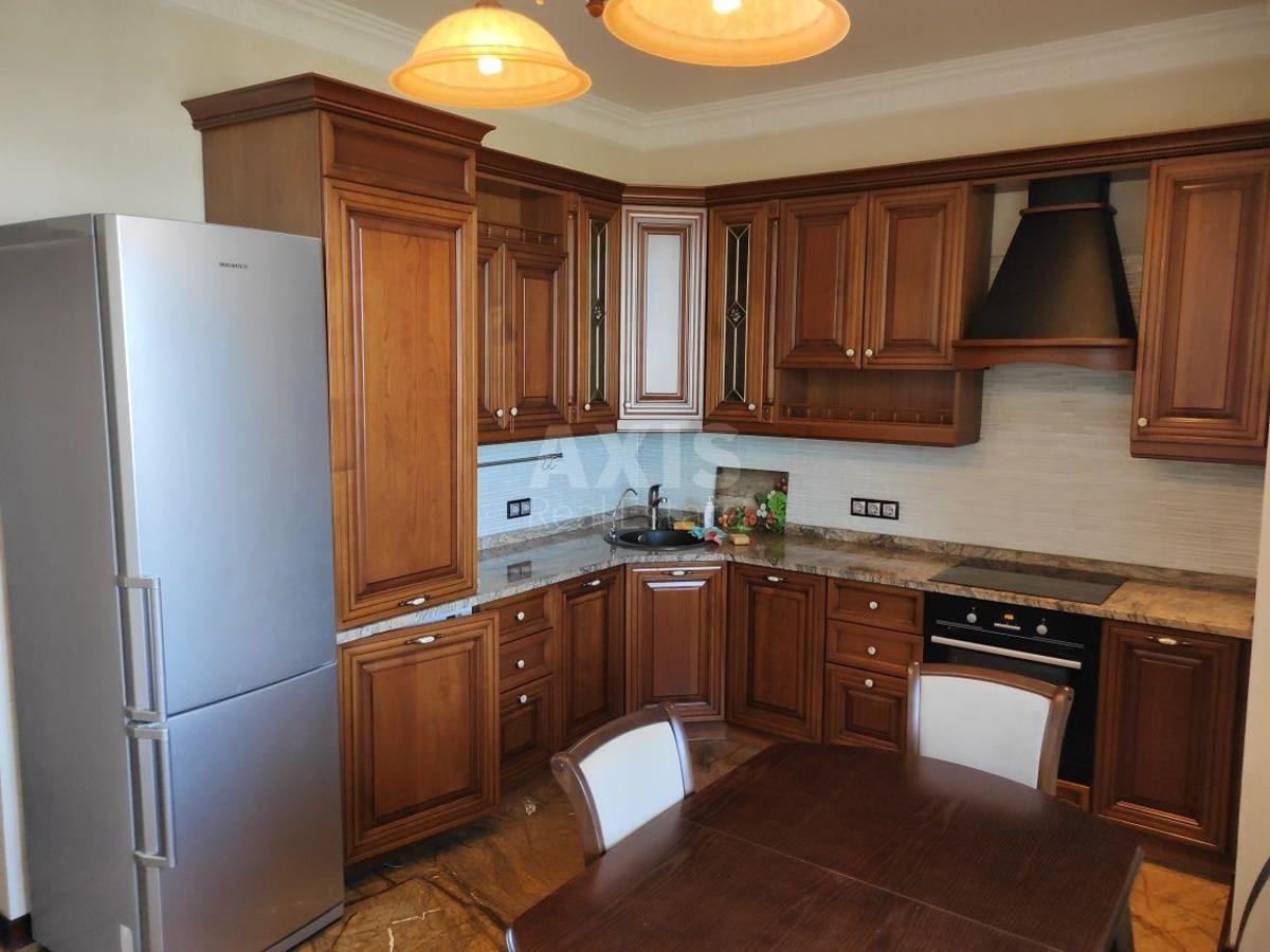 3k apartment vul. Solom'jans'ka 15