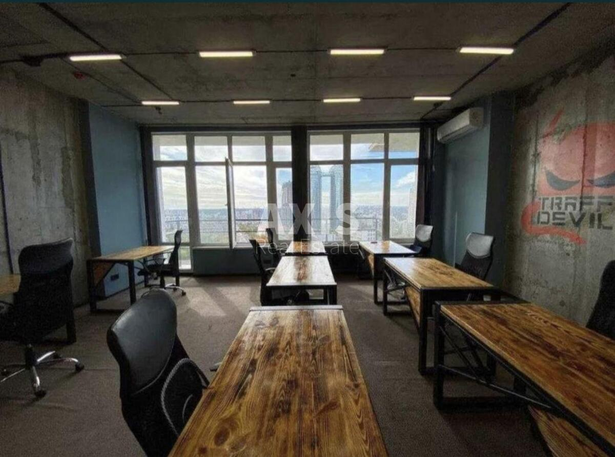 Office vul. Jevgena Konoval'cja 44А, 164m2557791