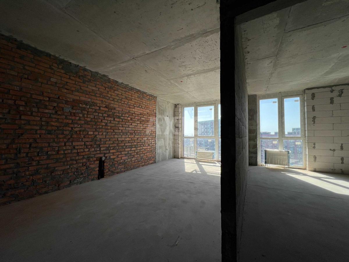 1k apartment vul. Pivnichno-Syrec'ka 23