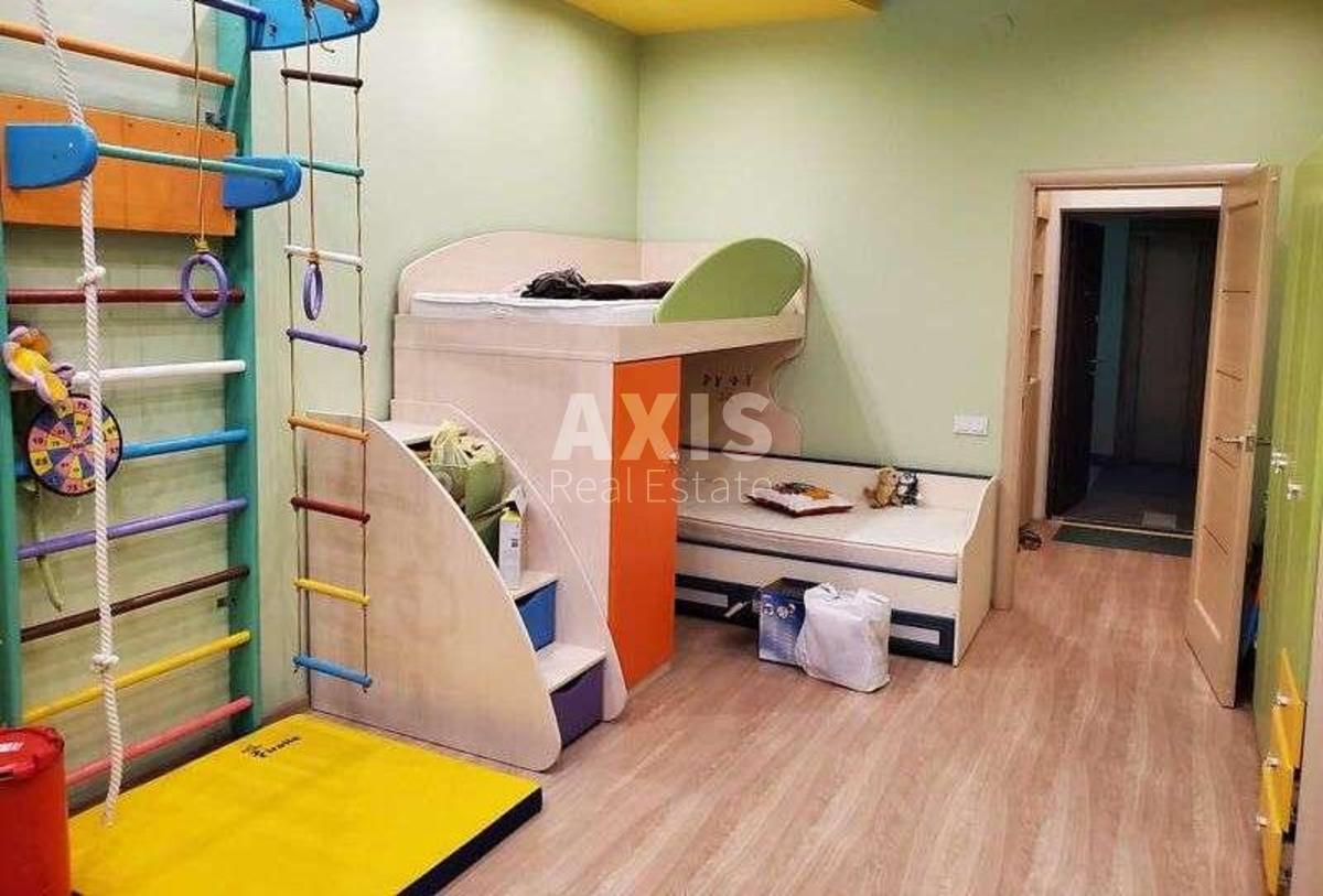 2к квартира ул. Вышгородская 452