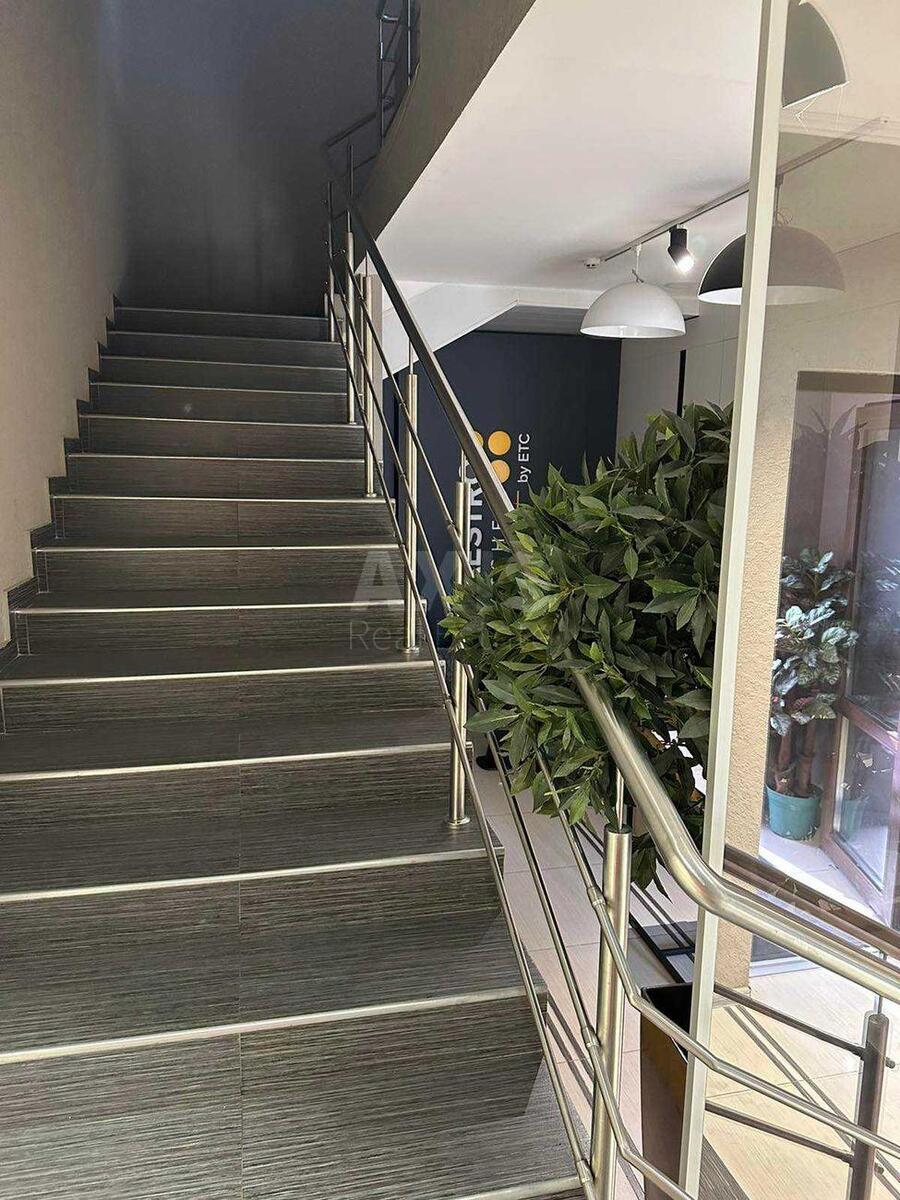 Office vul. Tymoshenka Marshala 21, корп. 6, 200m210