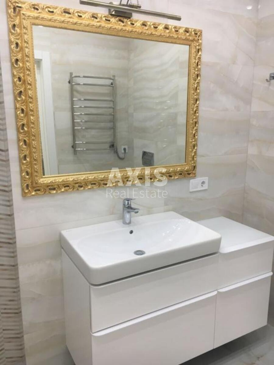 3к квартира ул. Трускавецкая 10д7