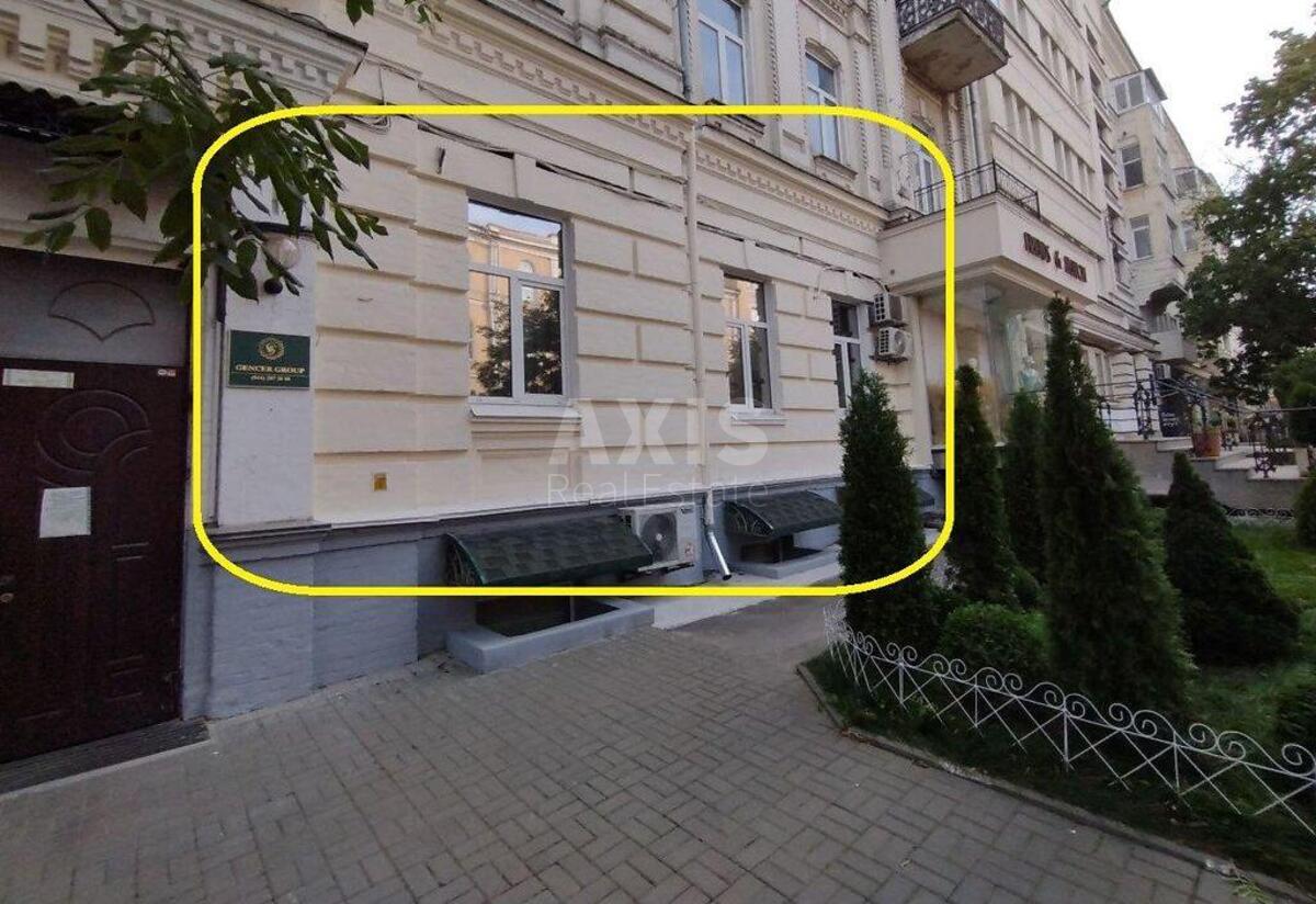 Объект торговли ул. Толстого Льва 13, 100м2