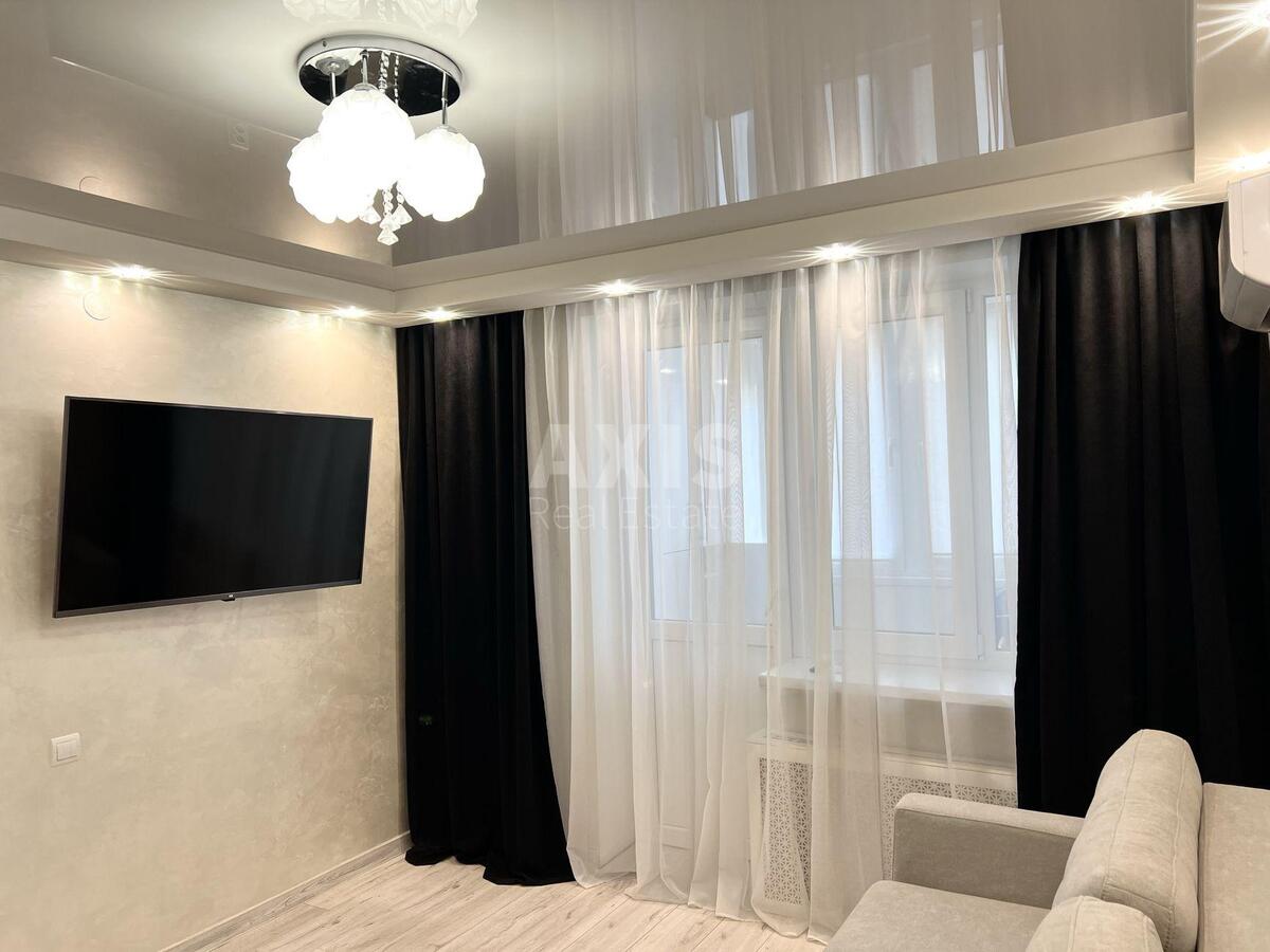1k apartment vul. Zlatoustivs'ka 462