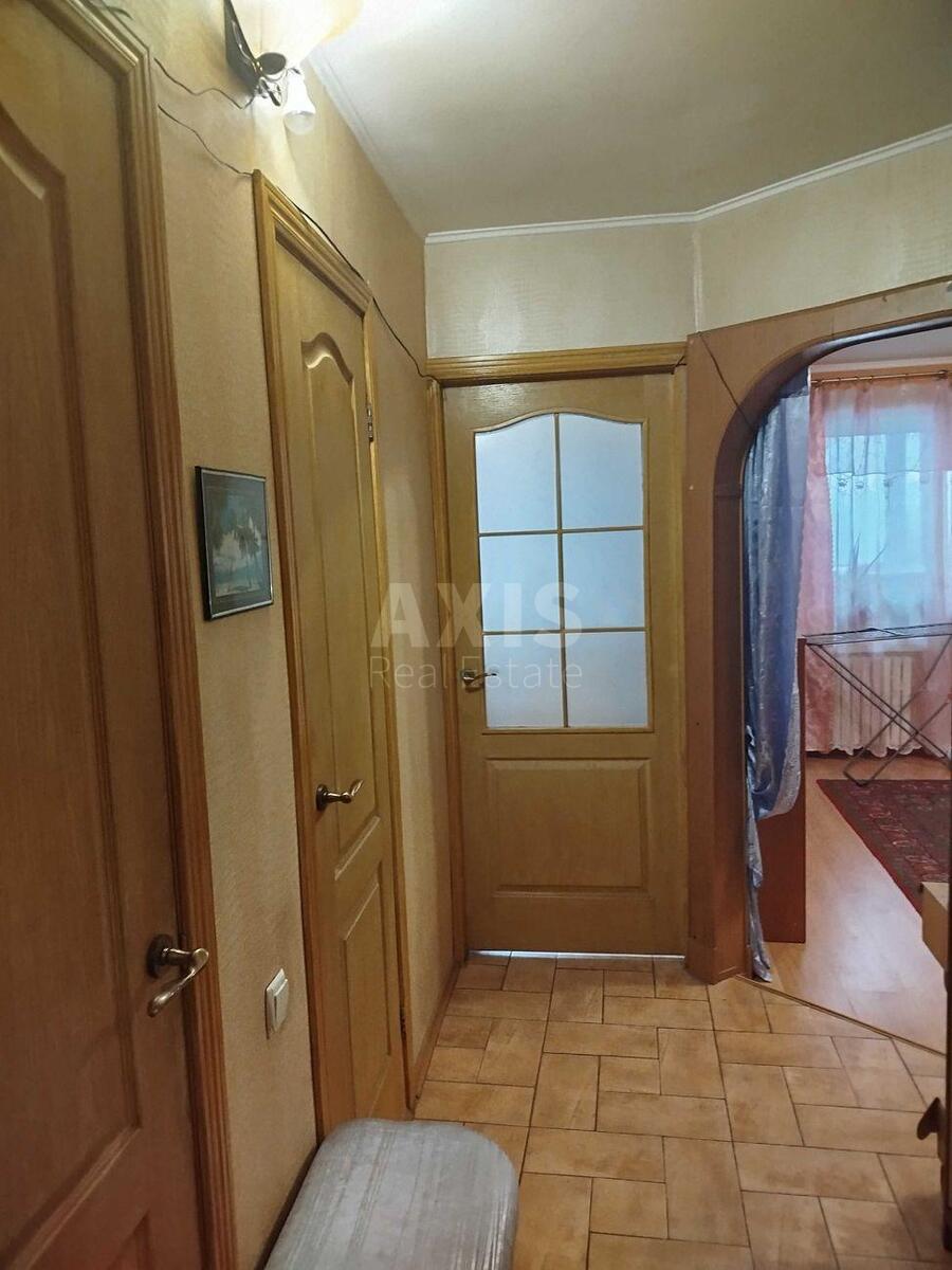 1к квартира ул. Юры Гната 16304412