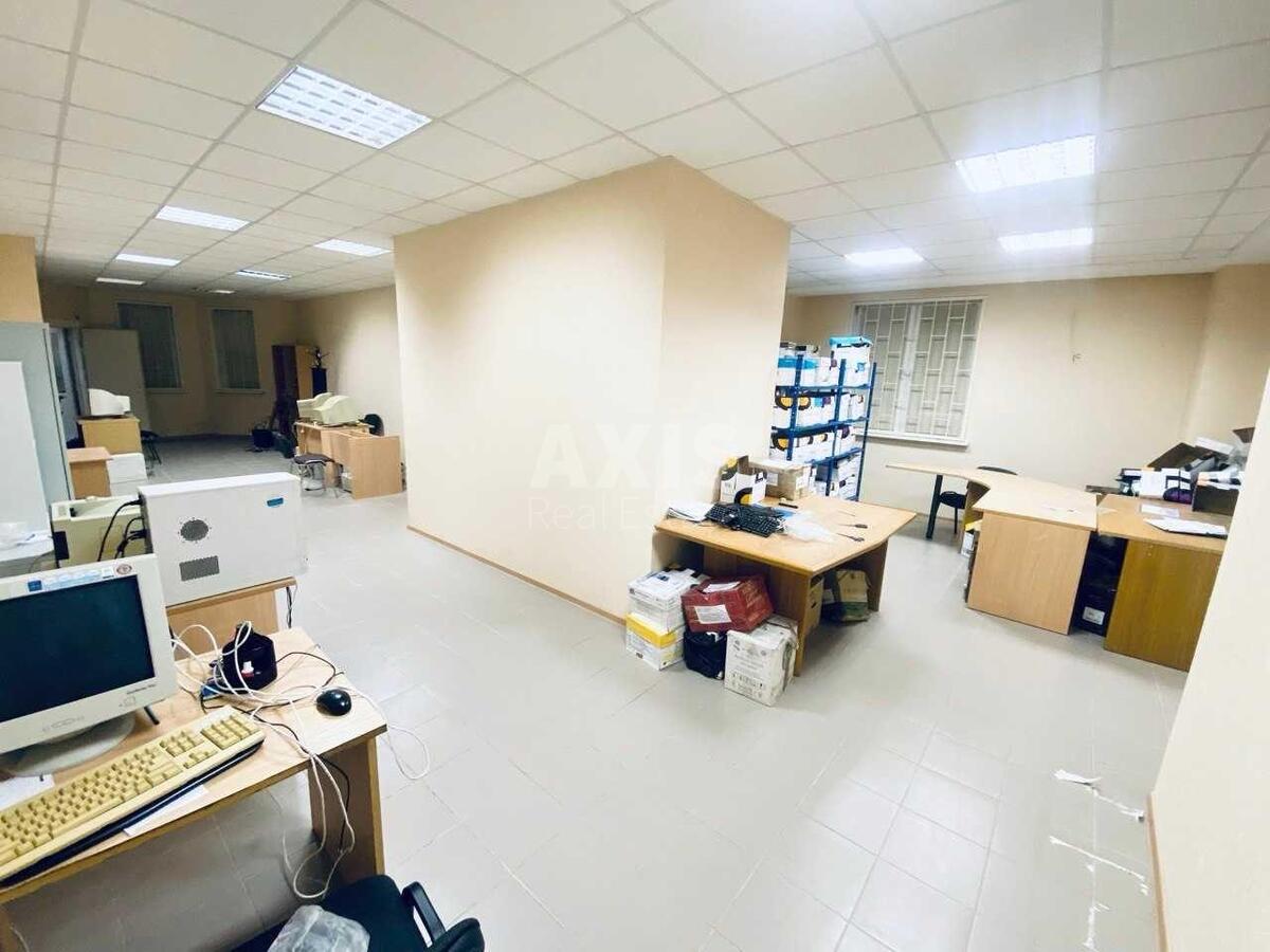 Office vul. Djachenka Ivana 20, 80m2588015