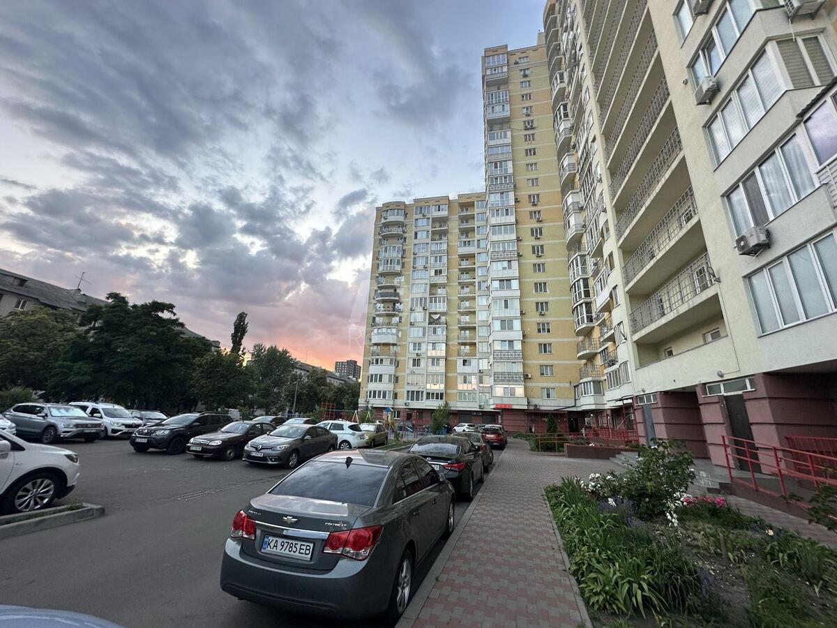1k apartment vul. Jurija Pashalina 1759036
