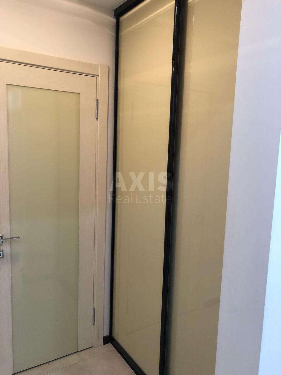 2k apartment vul. Myhajla Maksymovycha 9Б5