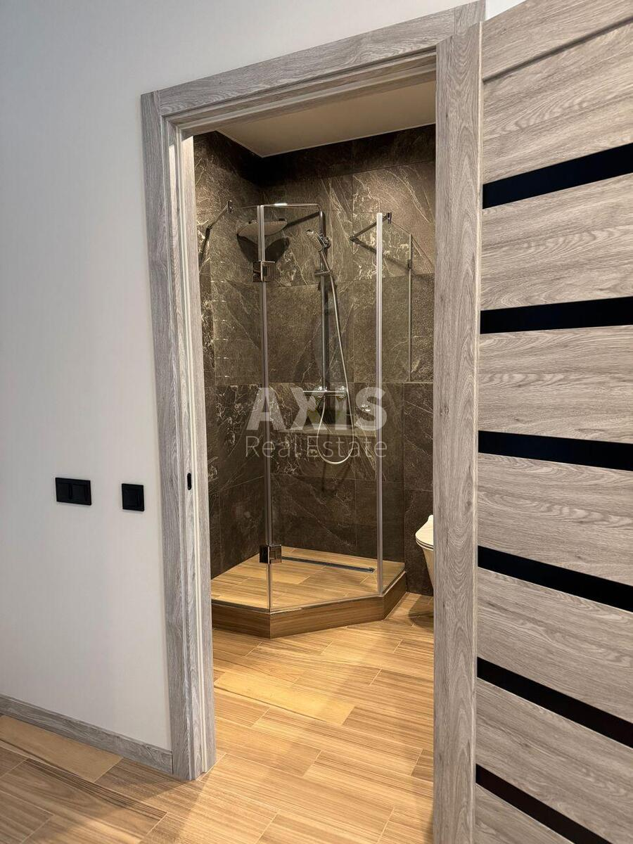 1k apartment vul. Radystiv 409