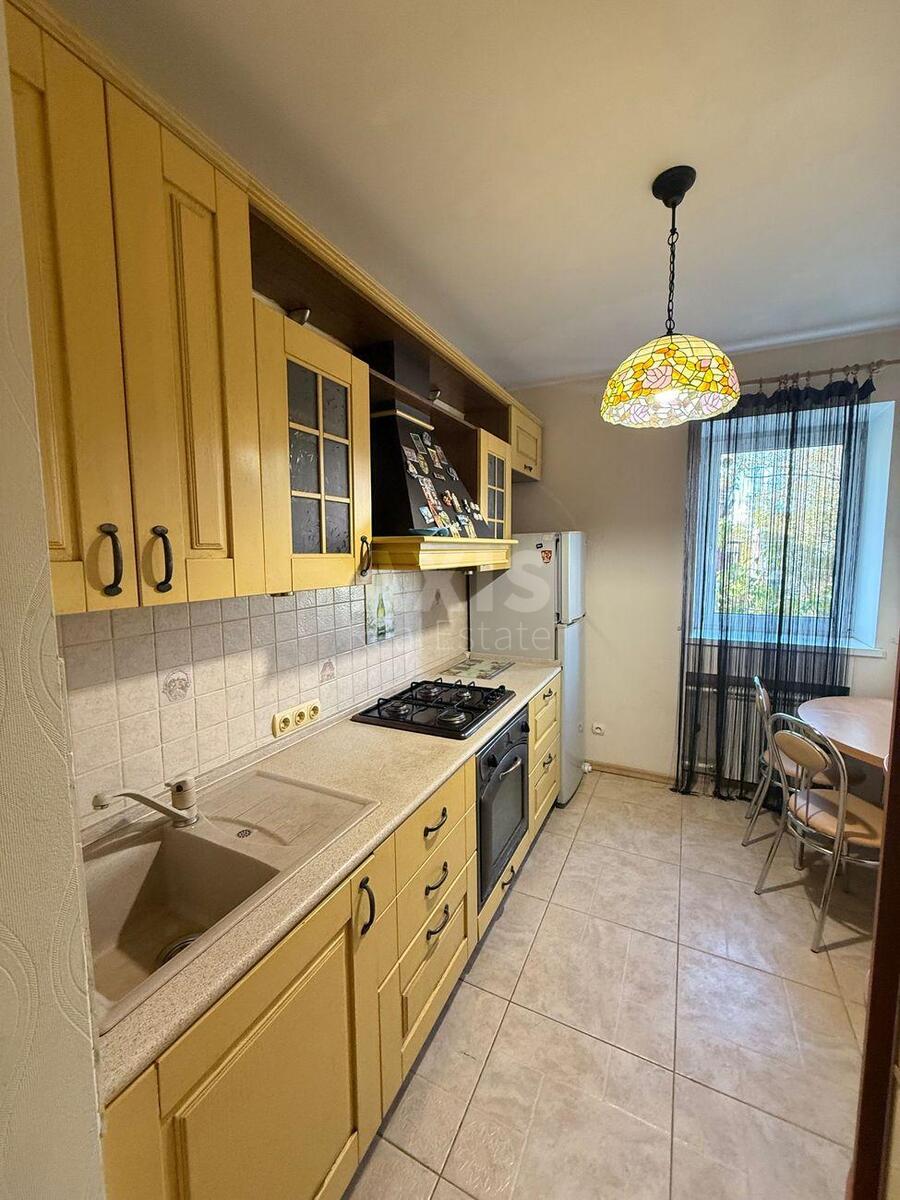 2k apartment vul. Horyva 3360304