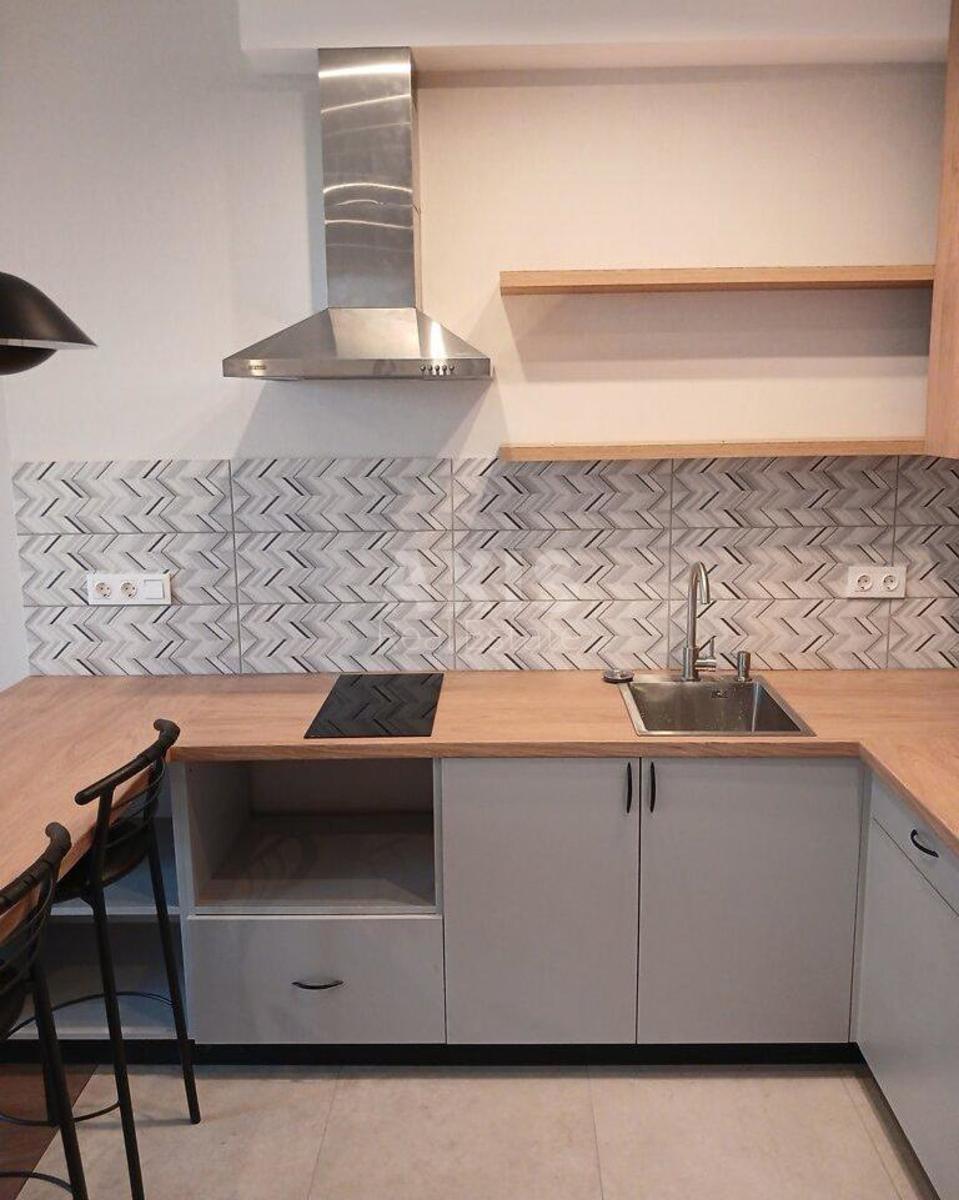 1k apartment vul. Kahovs'ka 62А0