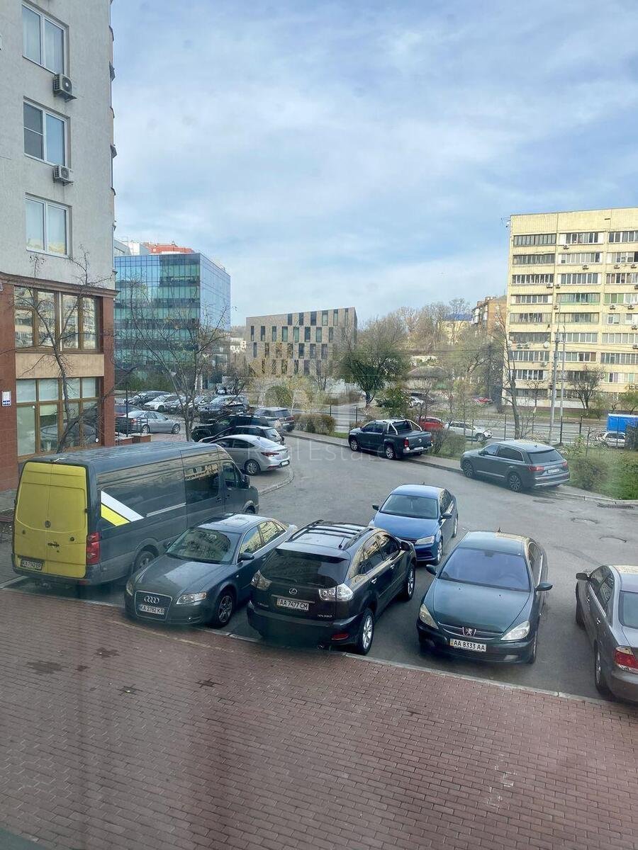 Office pr-t Lobanovs'kogo 150, 195m2596911