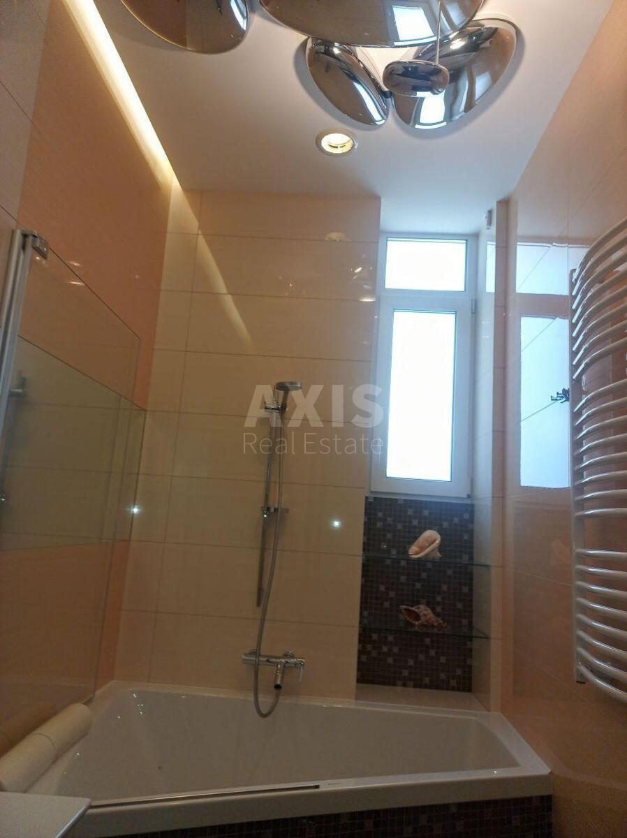 4k apartment vul. Kruglouniversytets'ka 7640249