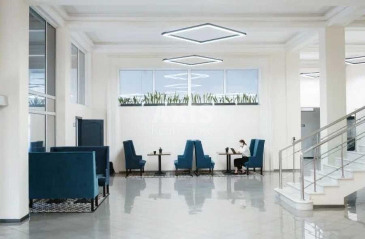 Office vul. Vasyl'kivs'ka 100А, 150m2