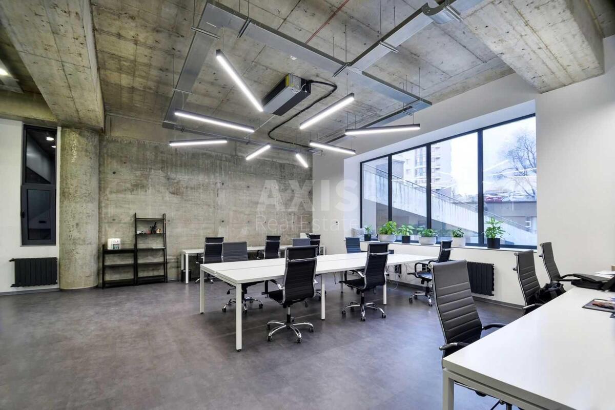 Office vul. Saksagans'kogo 120, 135m2557980