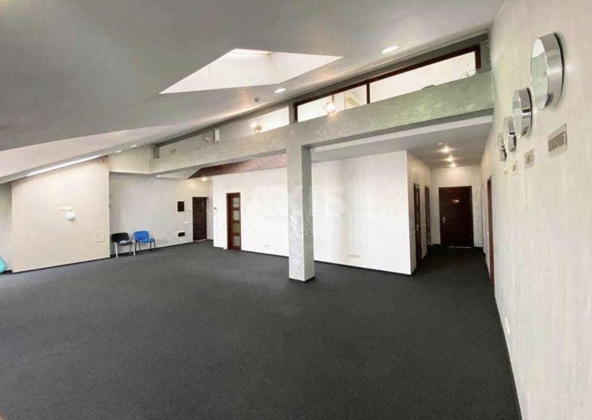 Office vul. Shhekavyc'ka 30/39, 260m23