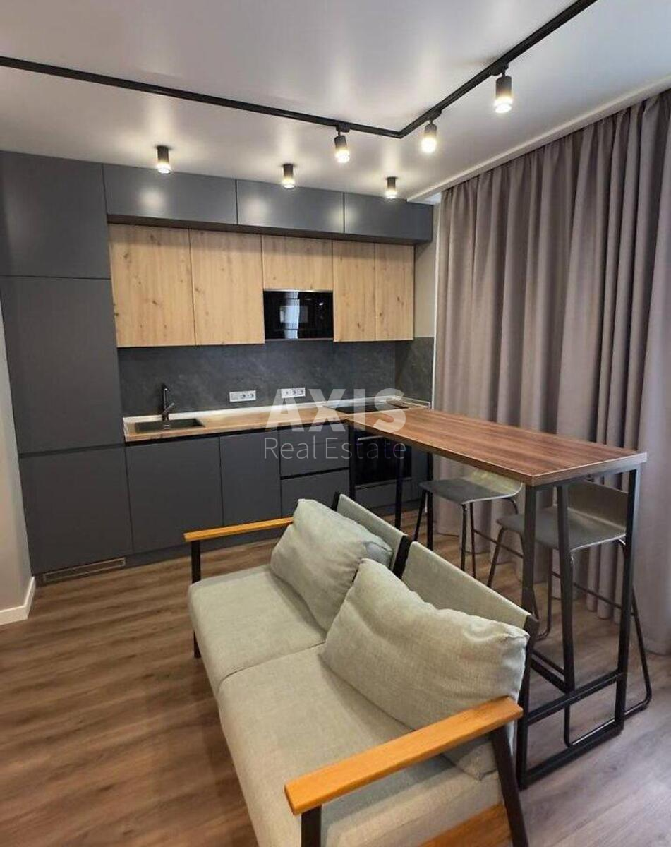 1k apartment vul. Saljutna 2Б