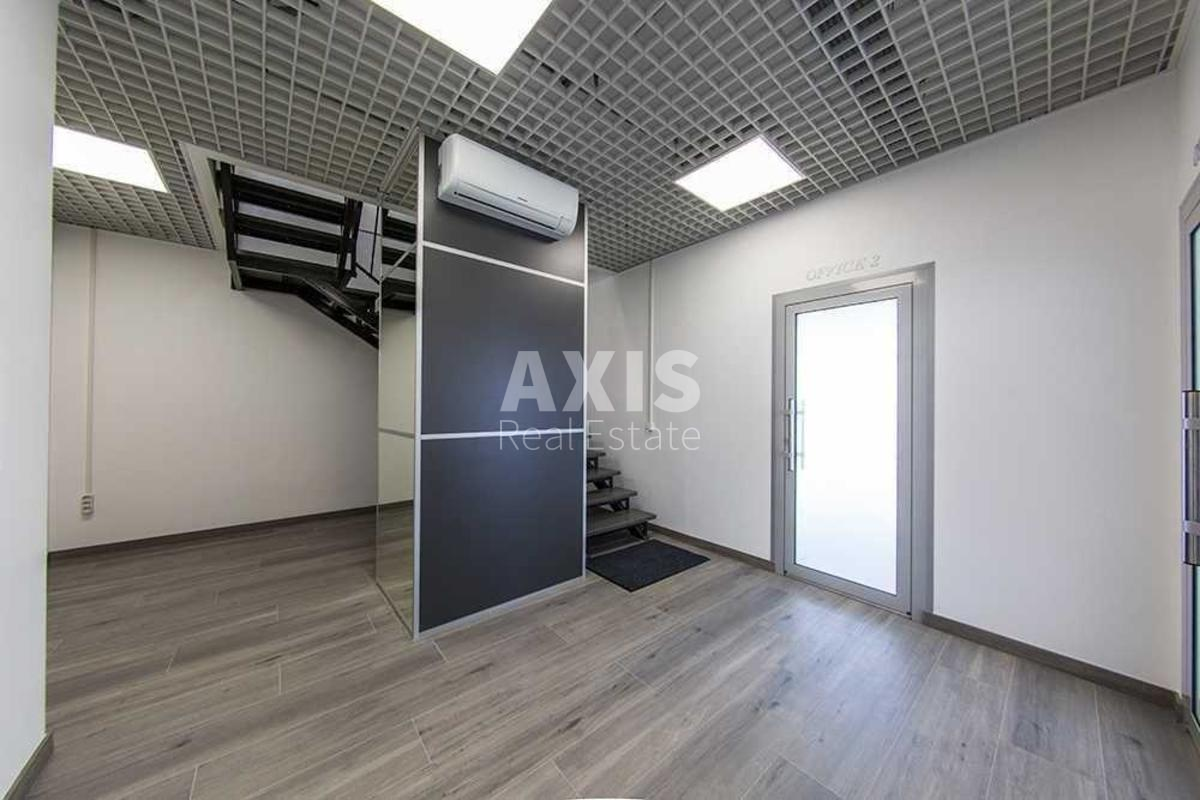 Office vul. Panasa Myrnogo 17, 442m2409335