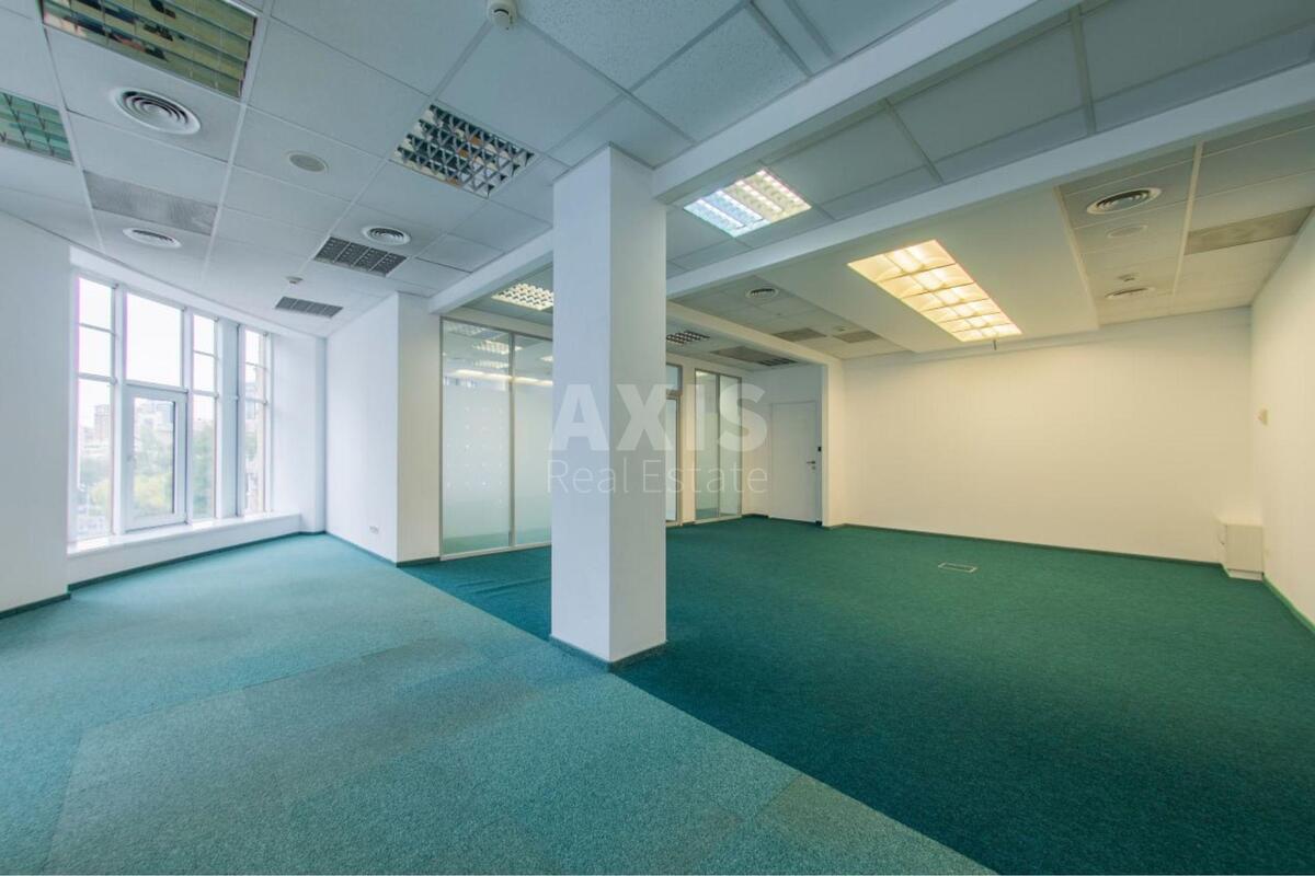 Office vul. Zhyljans'ka 110, 500m210