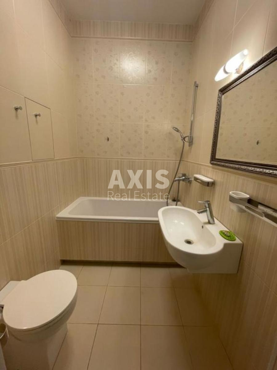 3k apartment vul. Jevgena Konoval'cja 44а1