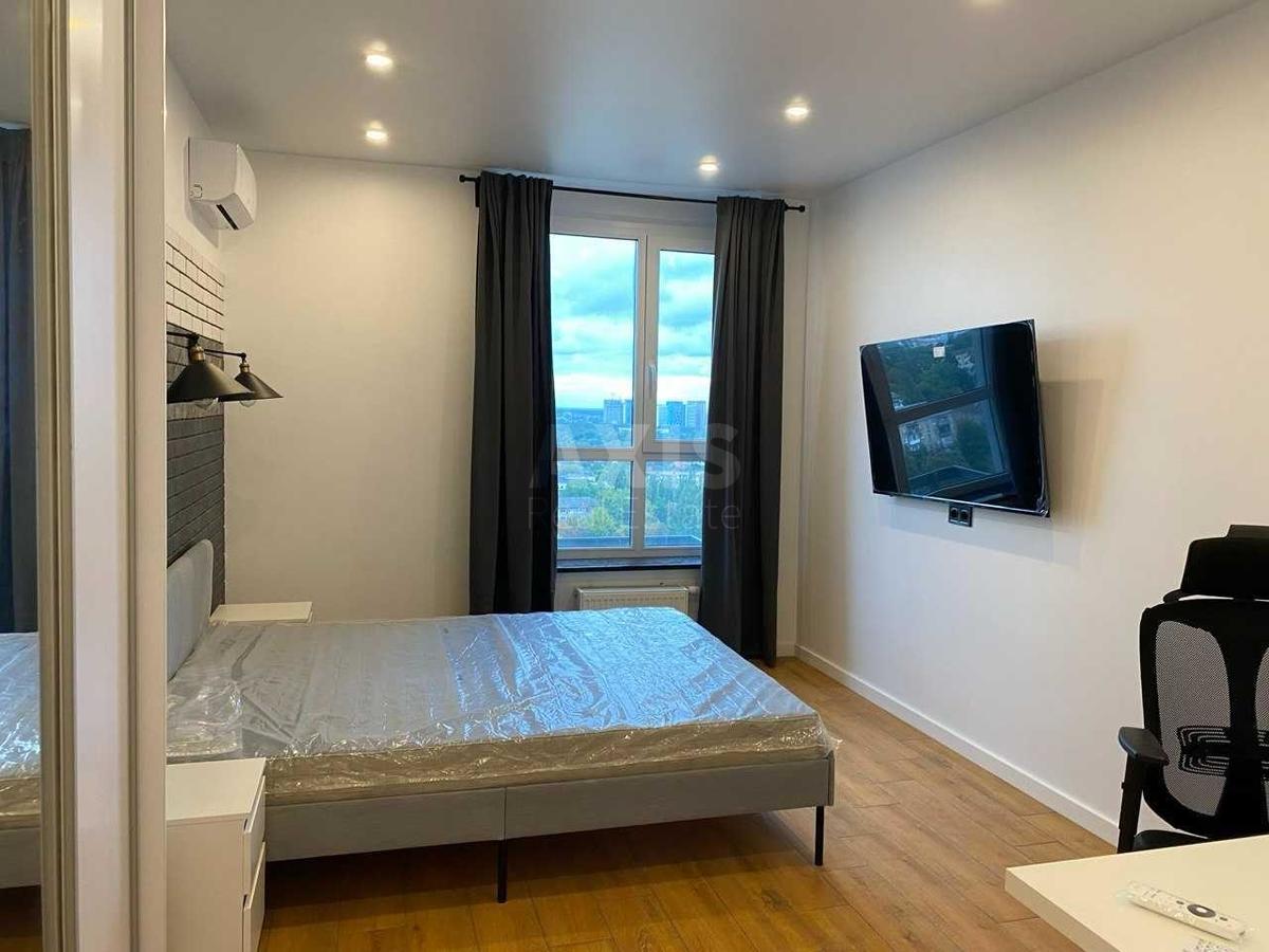 2k apartment vul. Teligy Oleny 250