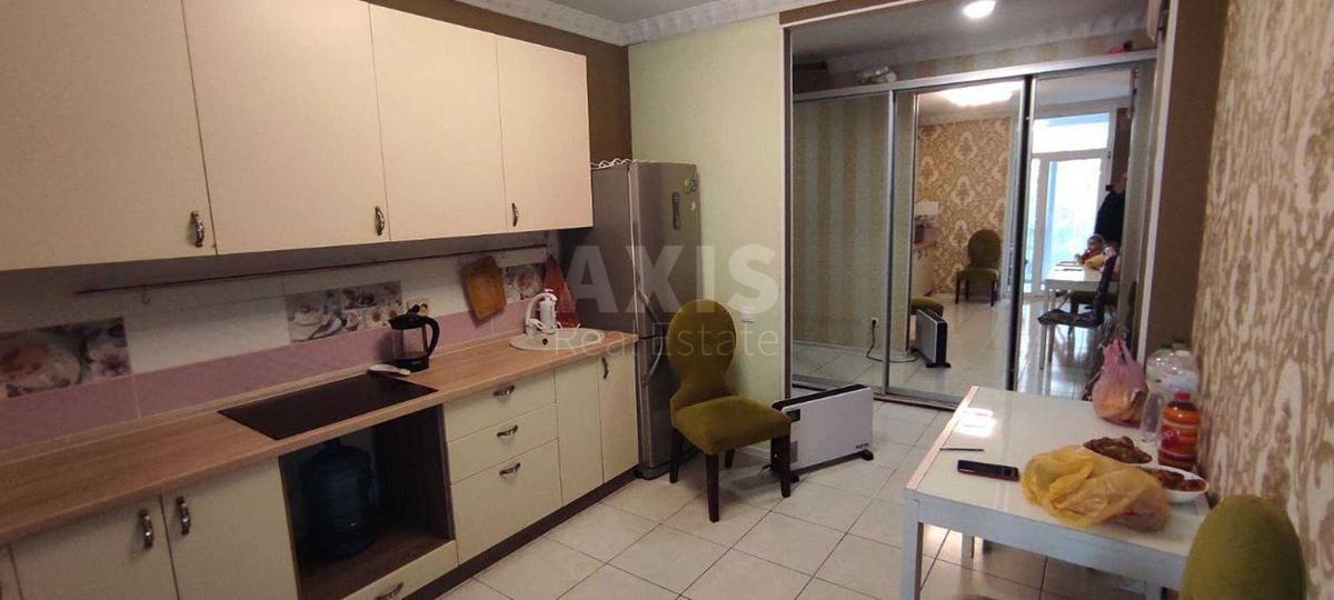 3k apartment vul. Regeneratorna 43