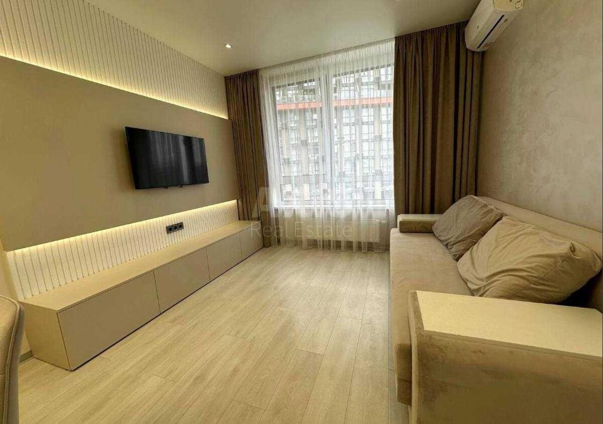 3k apartment nab. Dniprovs'ka 15Ж627464