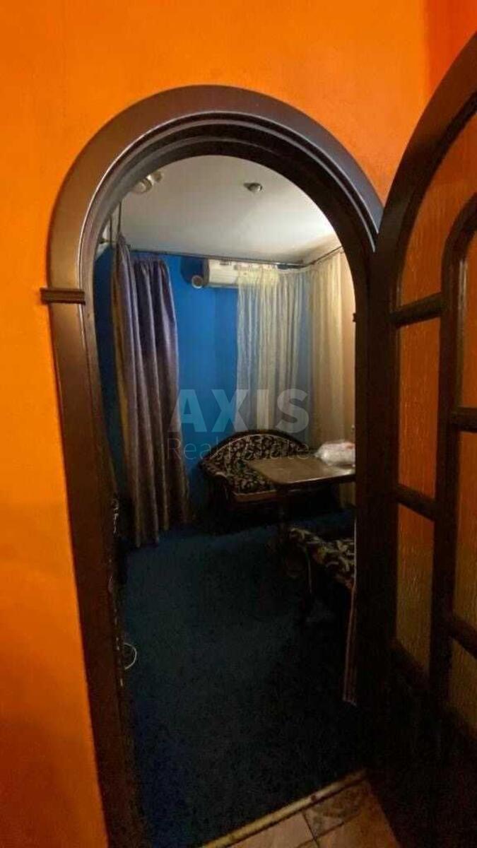 Объект торговли пр-т Гагарина Юрия 15, 301м2586766