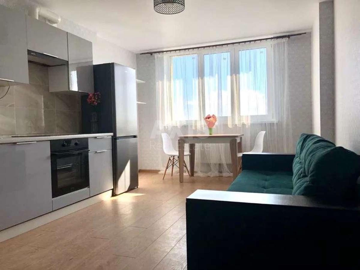 1k apartment vul. Lypkivs'kogo Vasylja Mytropolyta 37В