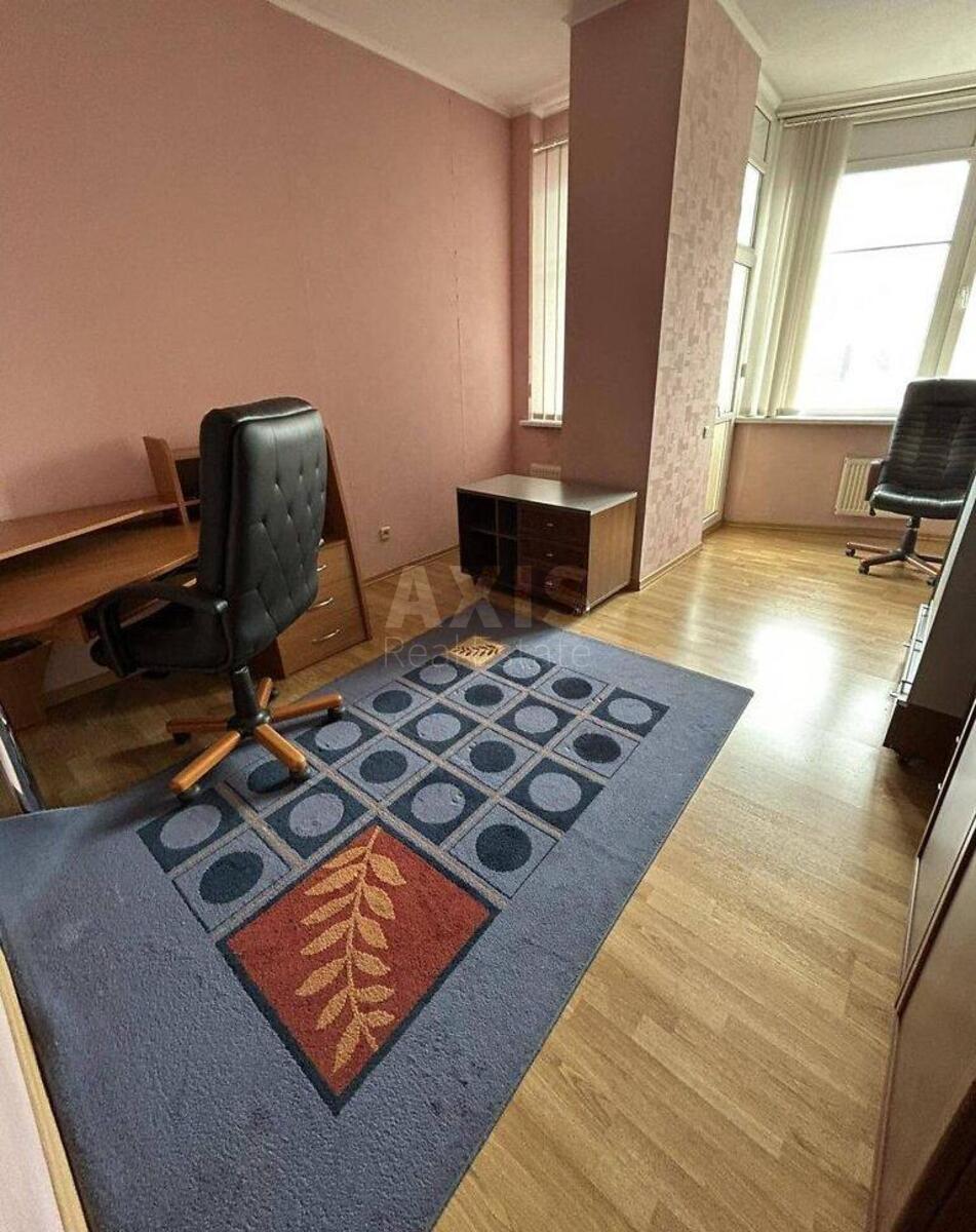 4k apartment vul. Hmel'nyc'kogo Bogdana 41588446