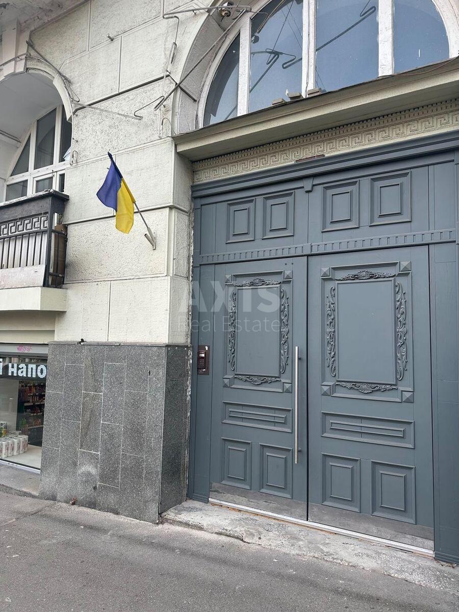 4к квартира ул. Антоновича 8589778