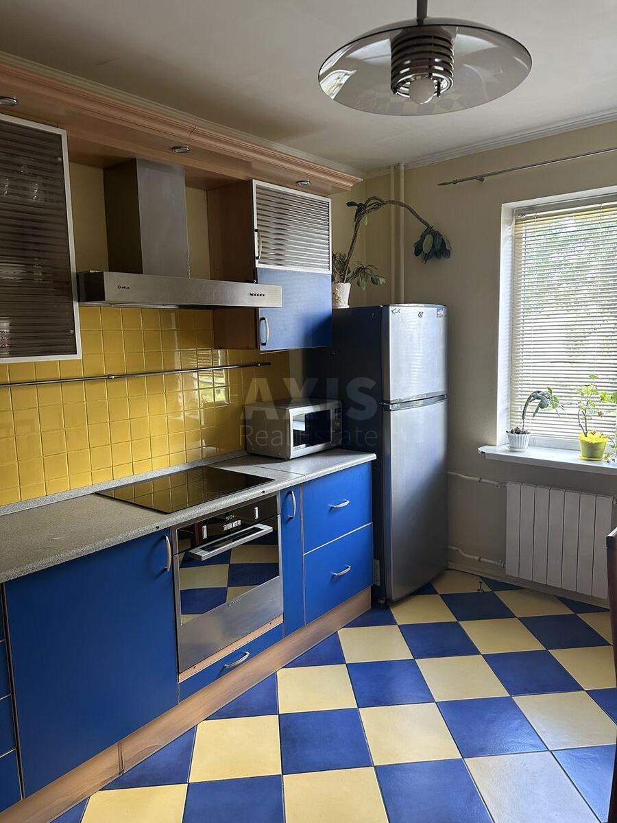 2k apartment vul. Sosnyc'ka 19