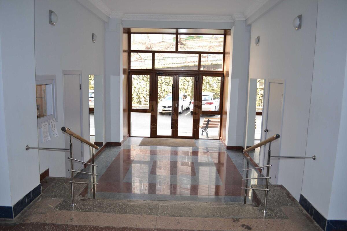 3k apartment vul. Hreshhatyk 2513