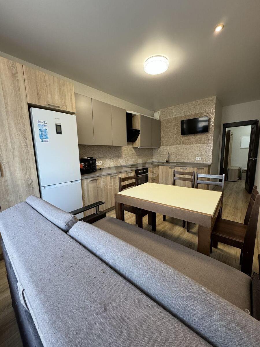 1k apartment vul. Feodosijs'ka 2Л570860