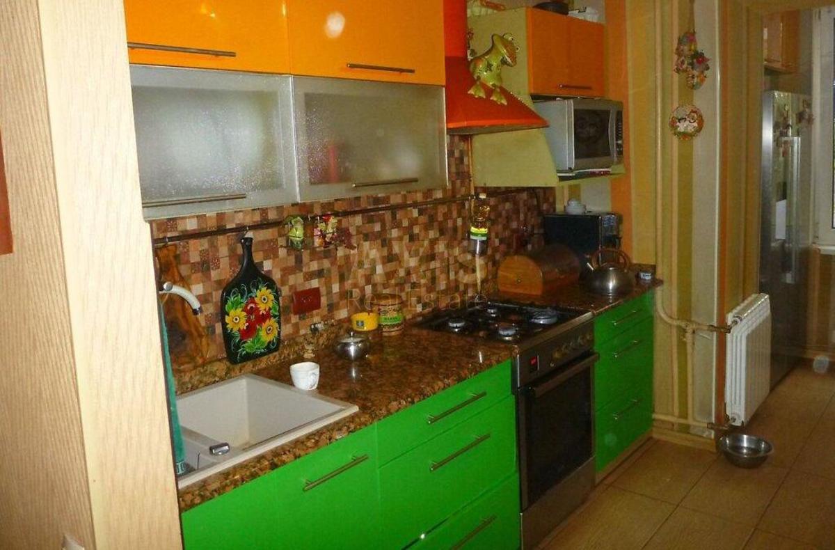 2к квартира ул. Окипной Раисы 5А3