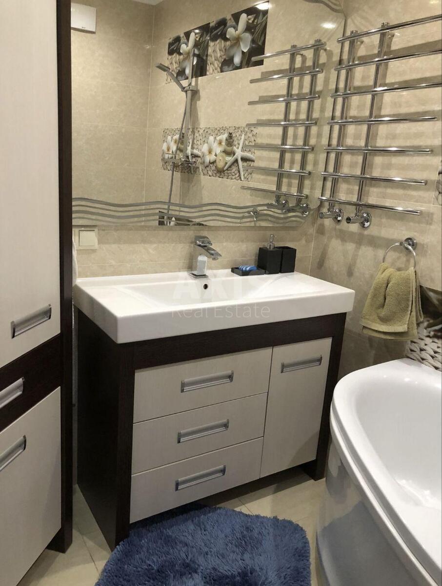 3k apartment vul. Teligy Oleny 13/145700910