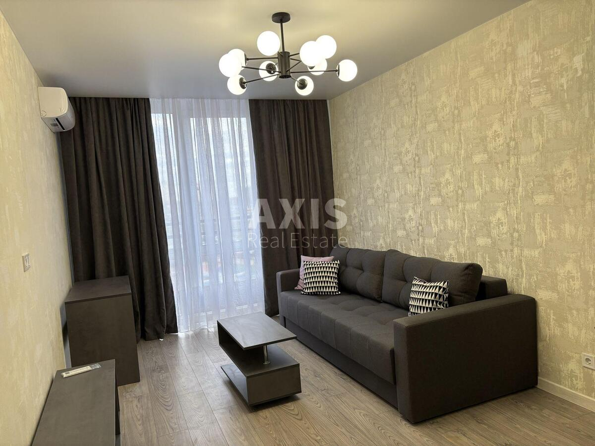 2k apartment nab. Dniprovs'ka 18486614