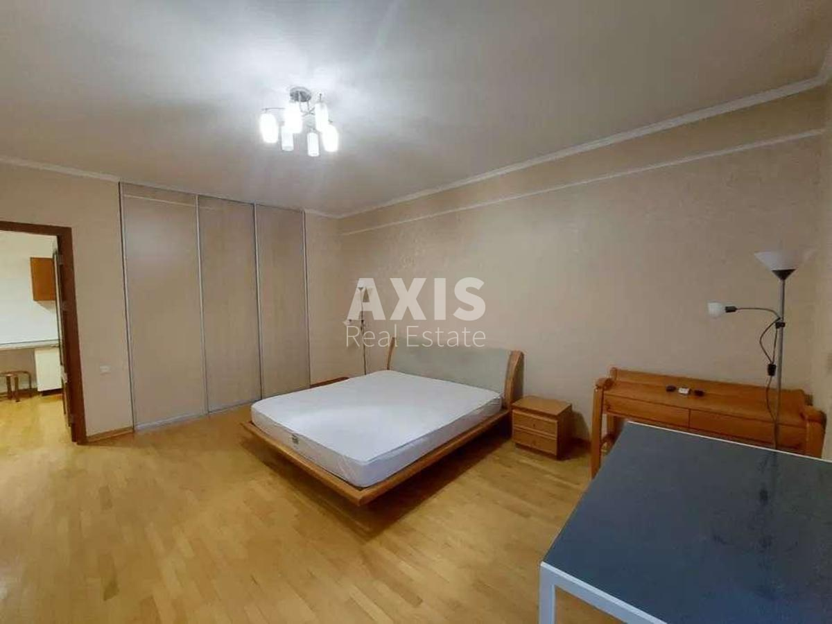 2к квартира ул. Владимирская 79301920