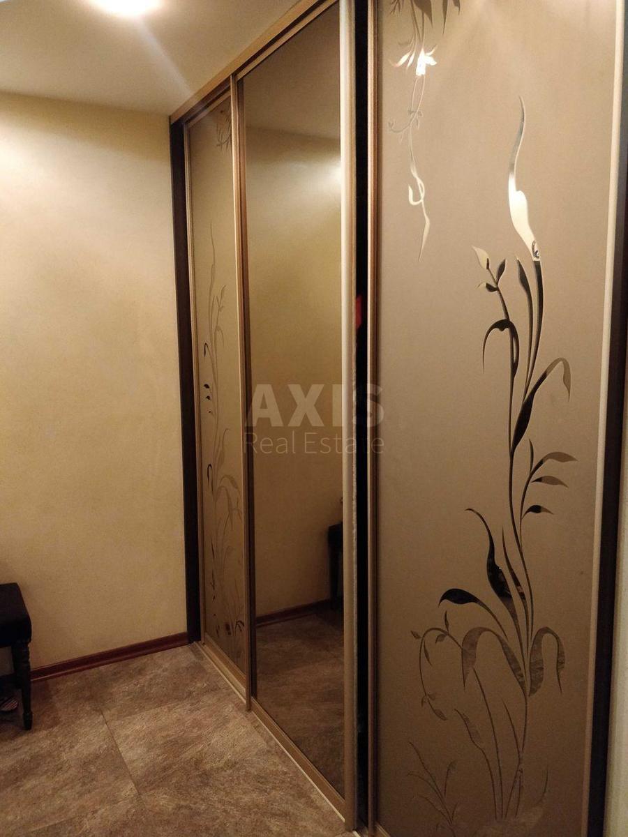 3k apartment vul. Knjazhyj Zaton 210
