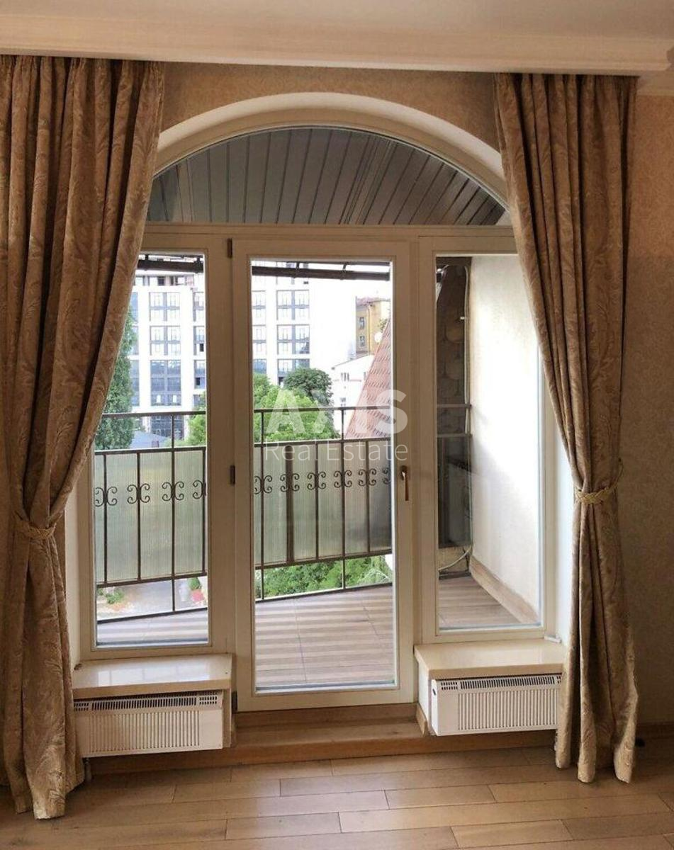 5k apartment uzv. Krutyj 5416817